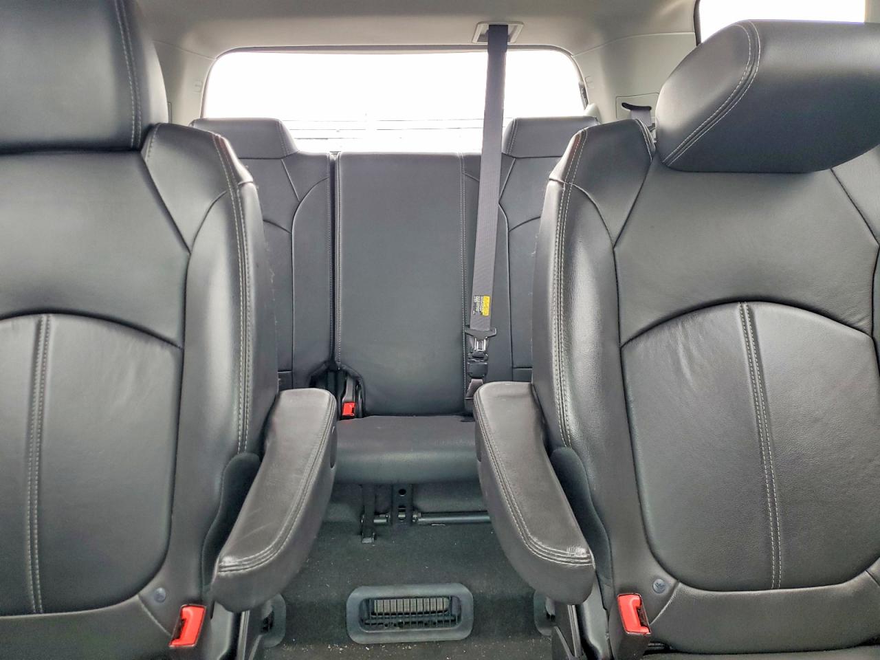 GMC ACADIA 2015 — 11