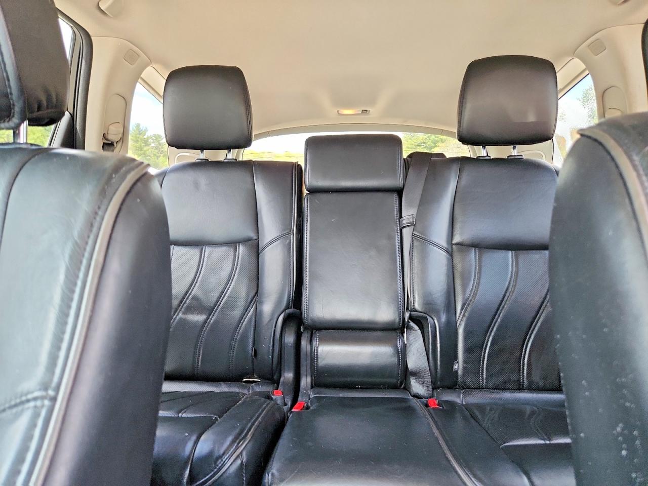 INFINITI QX60 2015 — 11