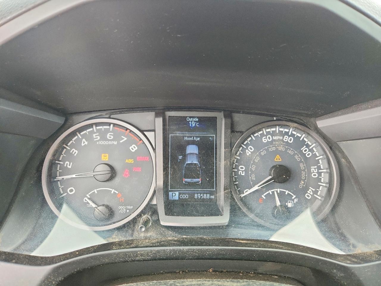 TOYOTA TACOMA 2017 — 10
