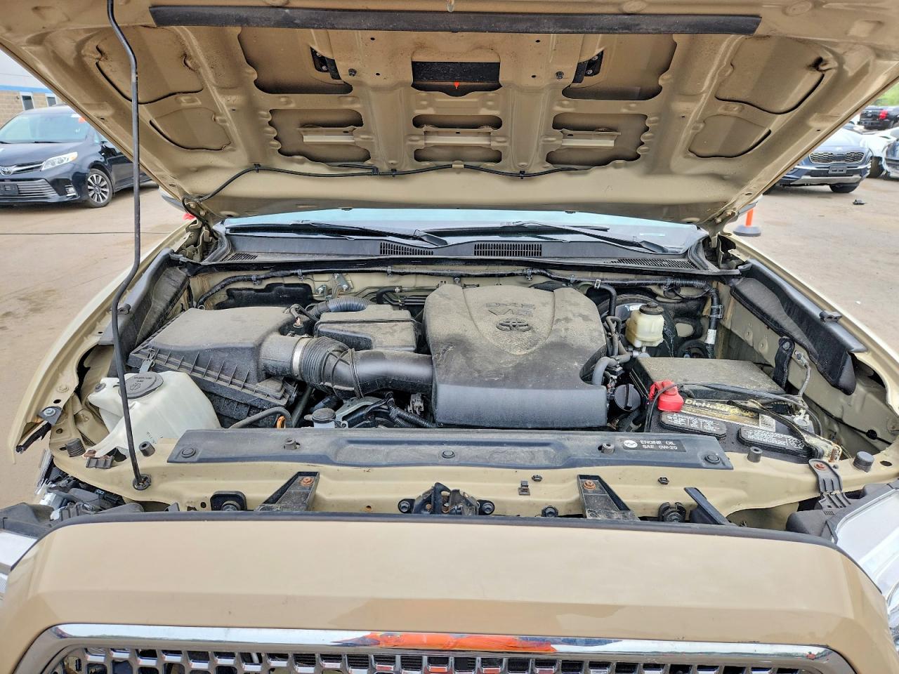 TOYOTA TACOMA 2017 — 12