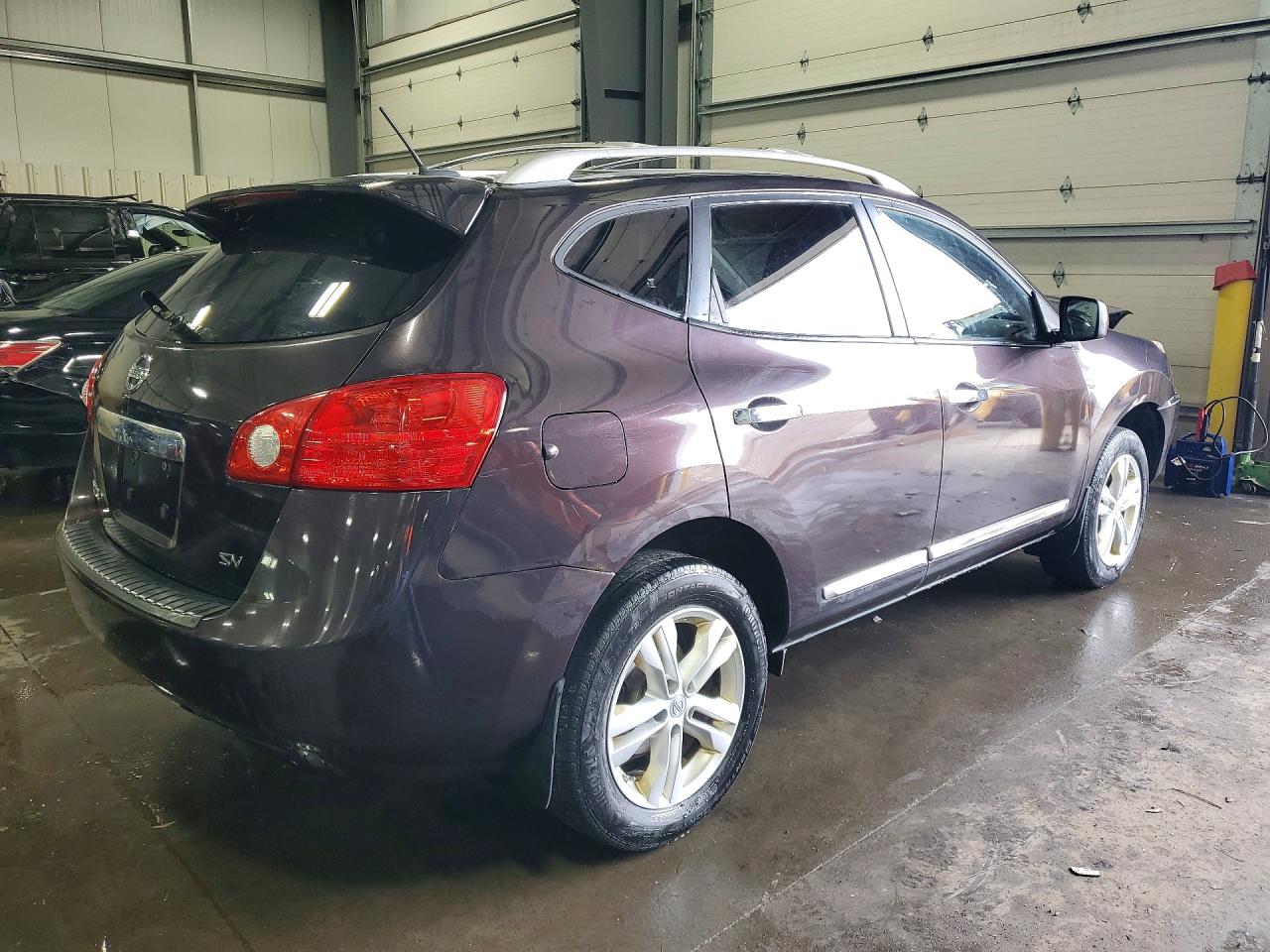 NISSAN ROGUE 2012 — 4