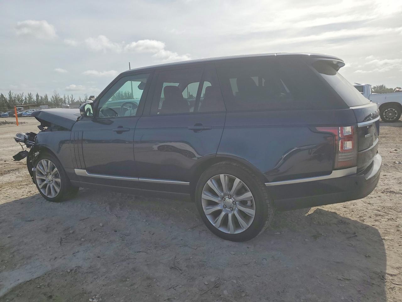 LAND ROVER RANGE ROVER 2015 — 3