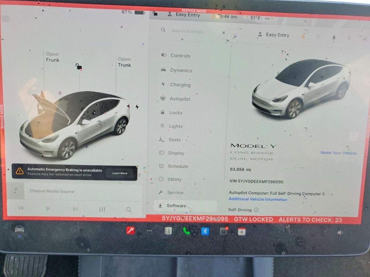 TESLA MODEL Y 2021 — 10
