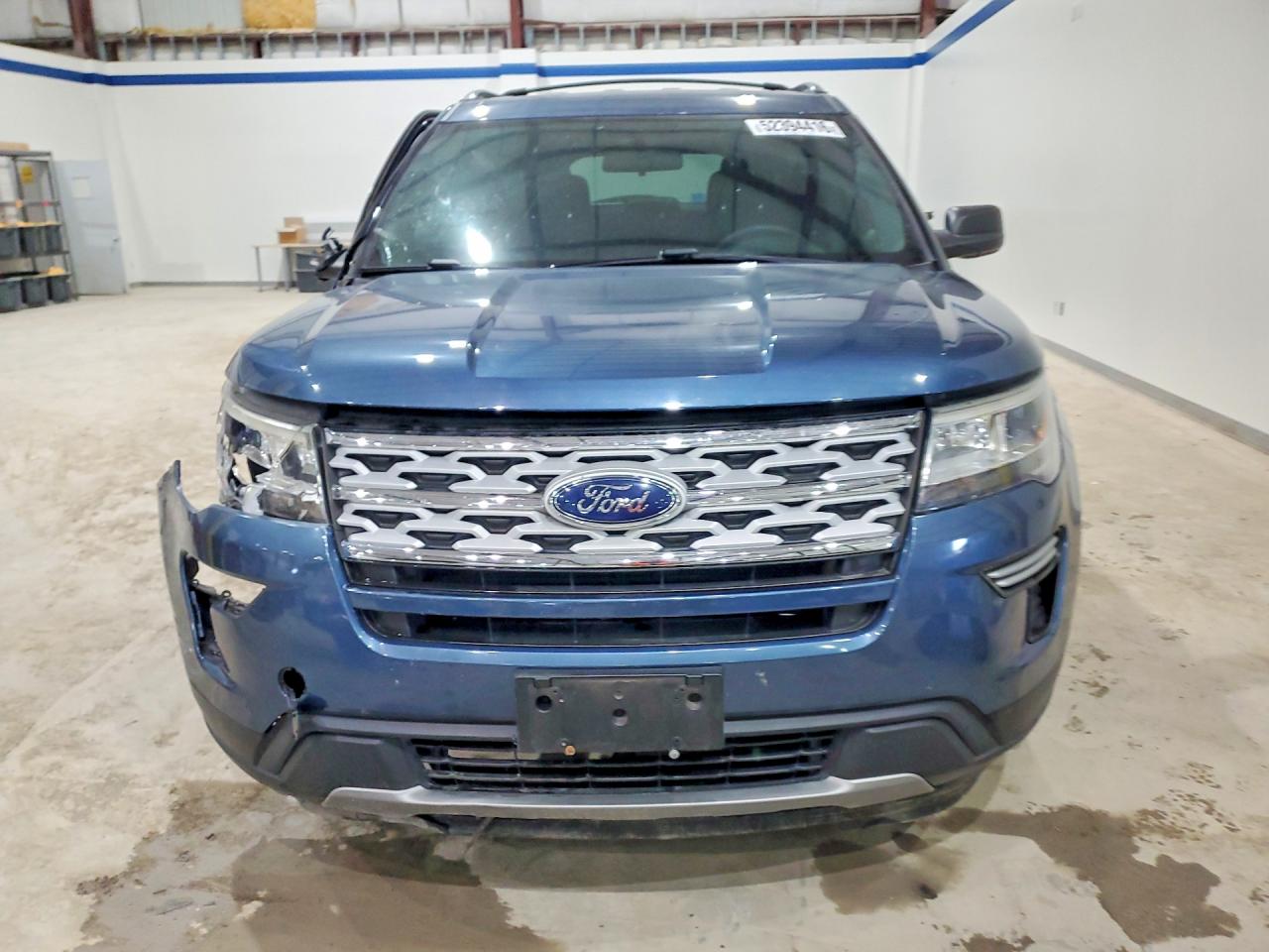 FORD EXPLORER 2018 — 6