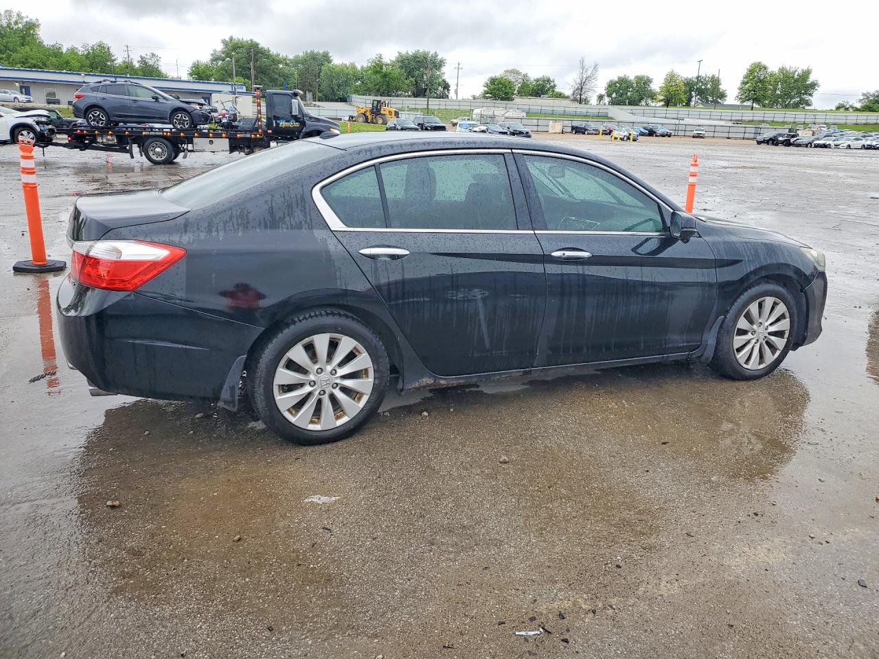 HOND ACCORD 2014 — 4