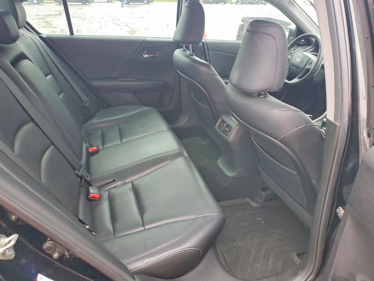 HOND ACCORD 2014 — 11