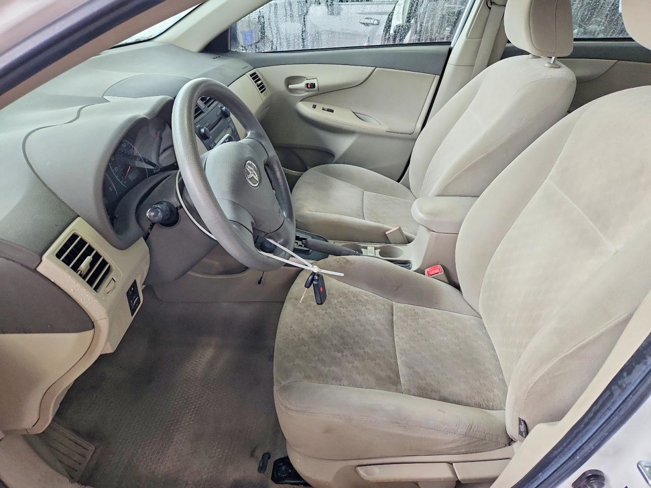 TOYOTA COROLLA 2009 — 8