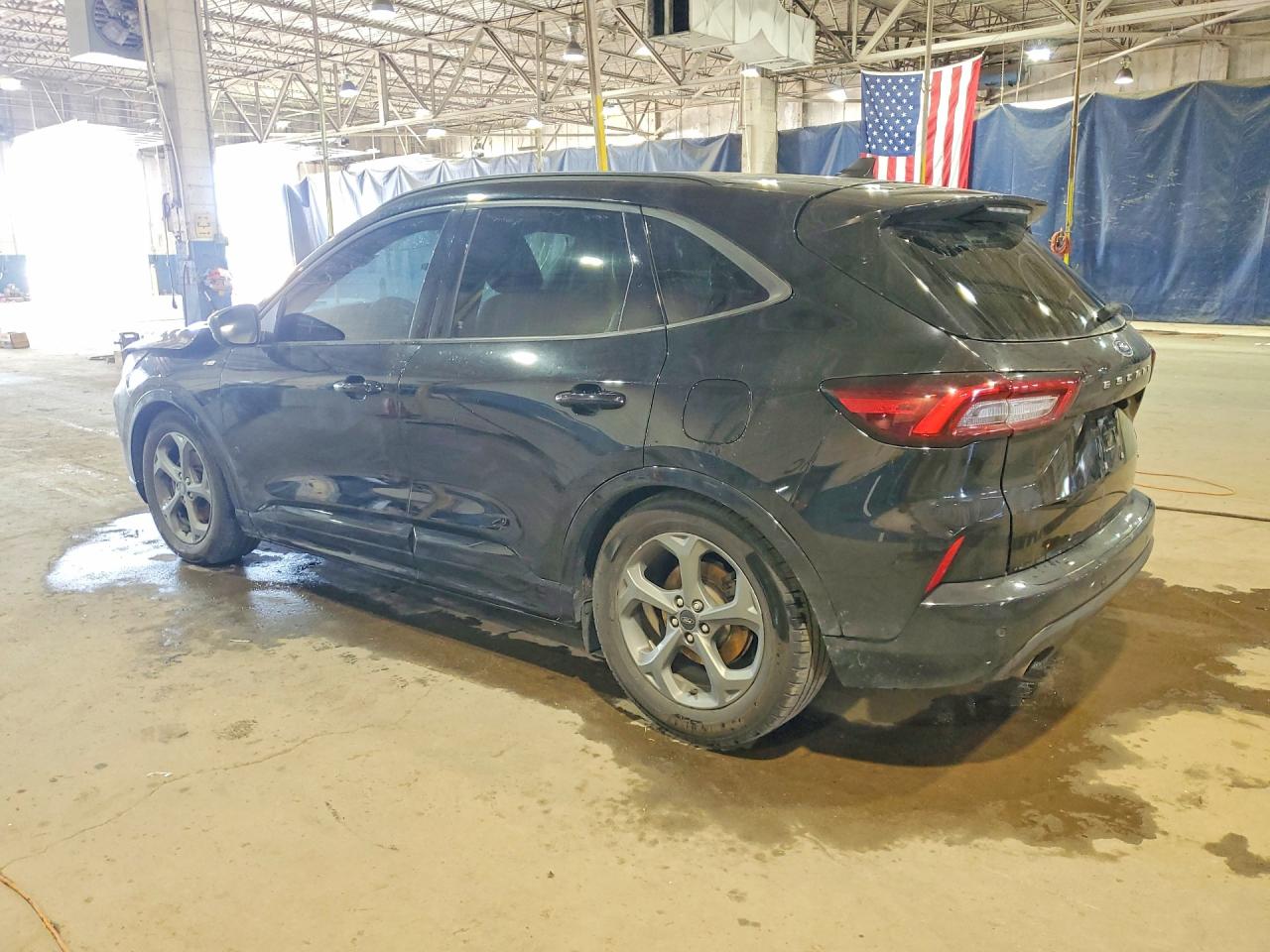 FORD ESCAPE 2023 — 3