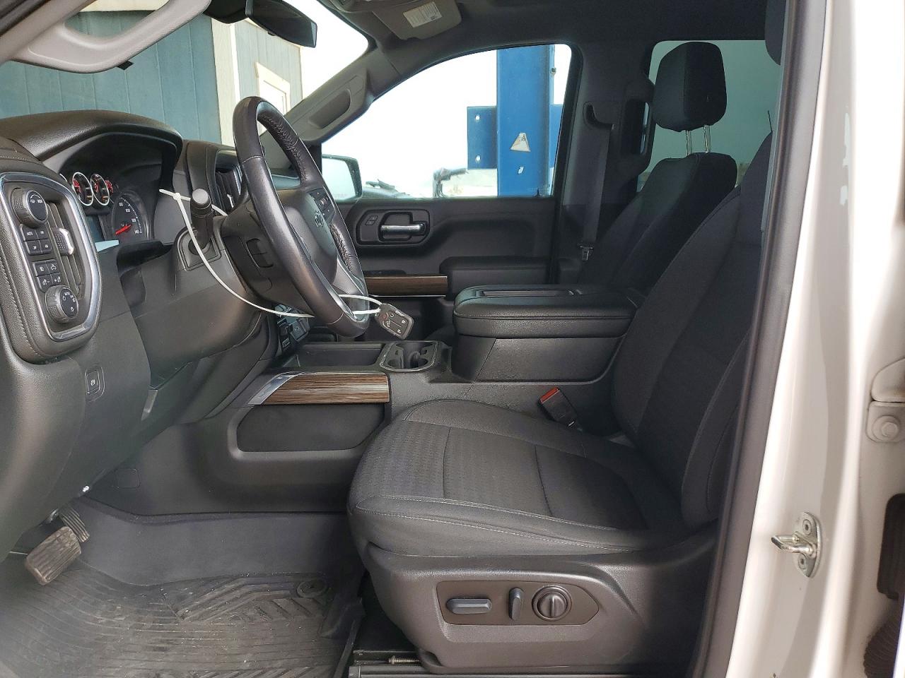 CHEVROLET SILVERADO LTD 2022 — 8