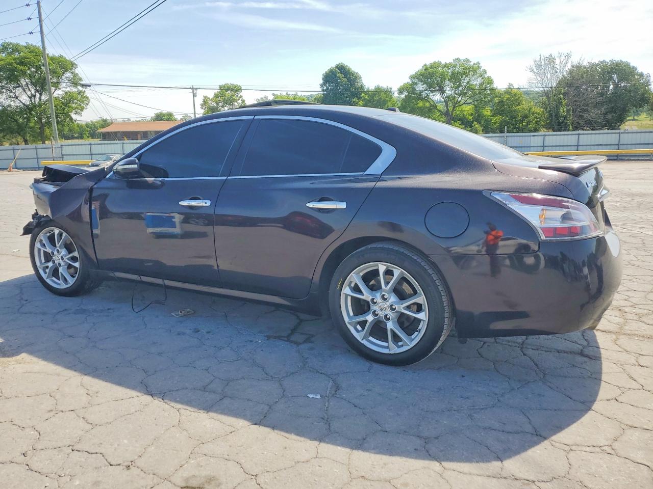 NISSAN MAXIMA 2011 — 3