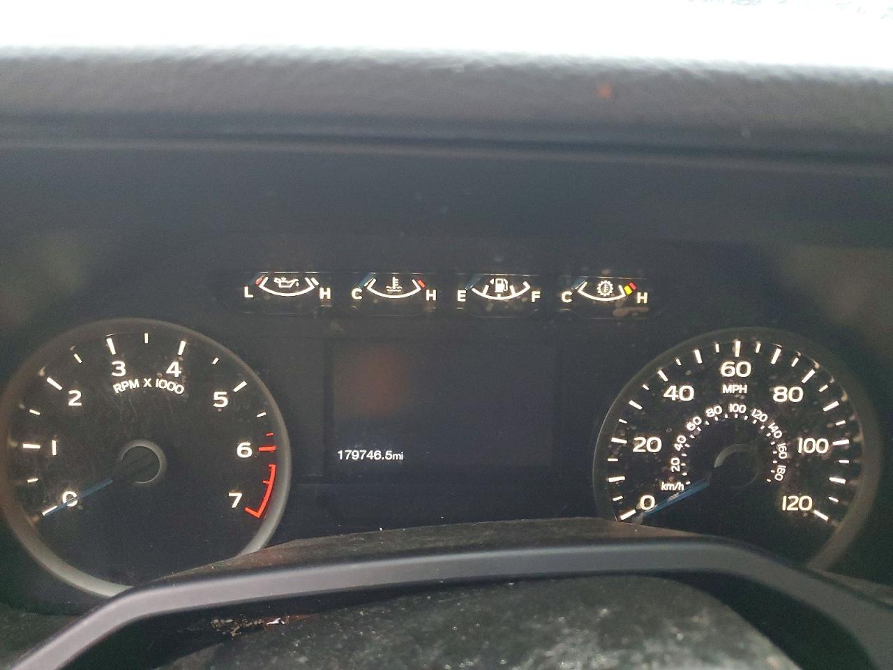 FORD F150 2015 — 10