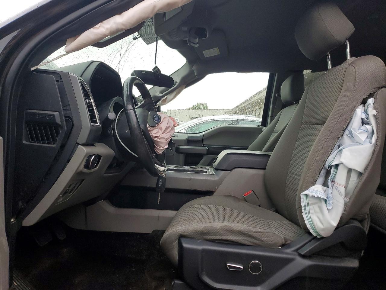 FORD F150 2015 — 8