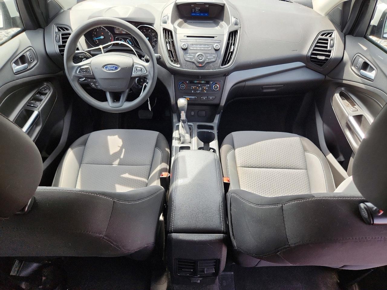 FORD ESCAPE 2017 — 9