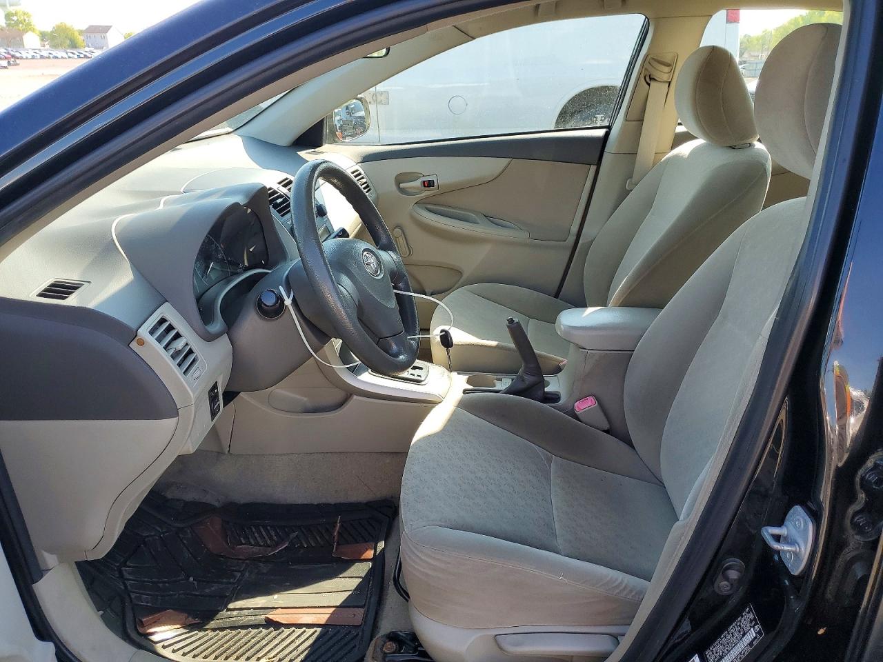 TOYOTA COROLLA 2009 — 8
