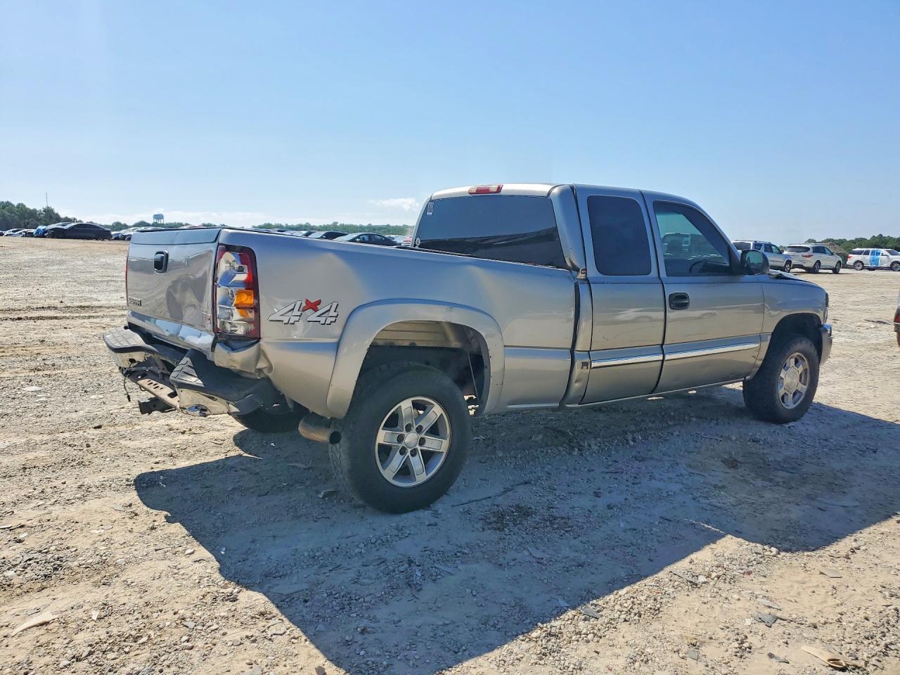 GMC NEW SIERRA 1999 — 4