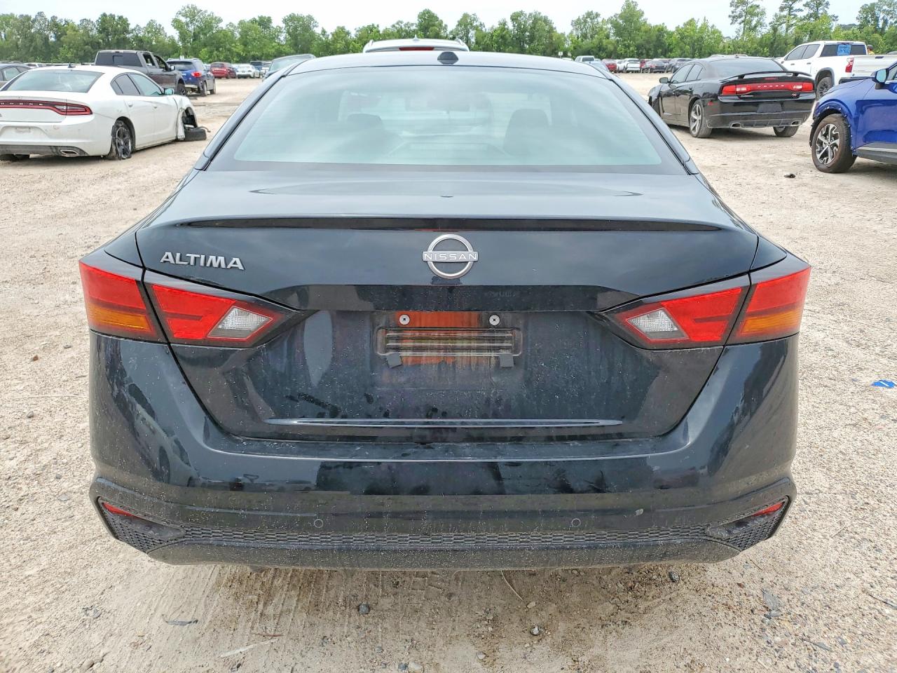 NISSAN ALTIMA 2025 — 7