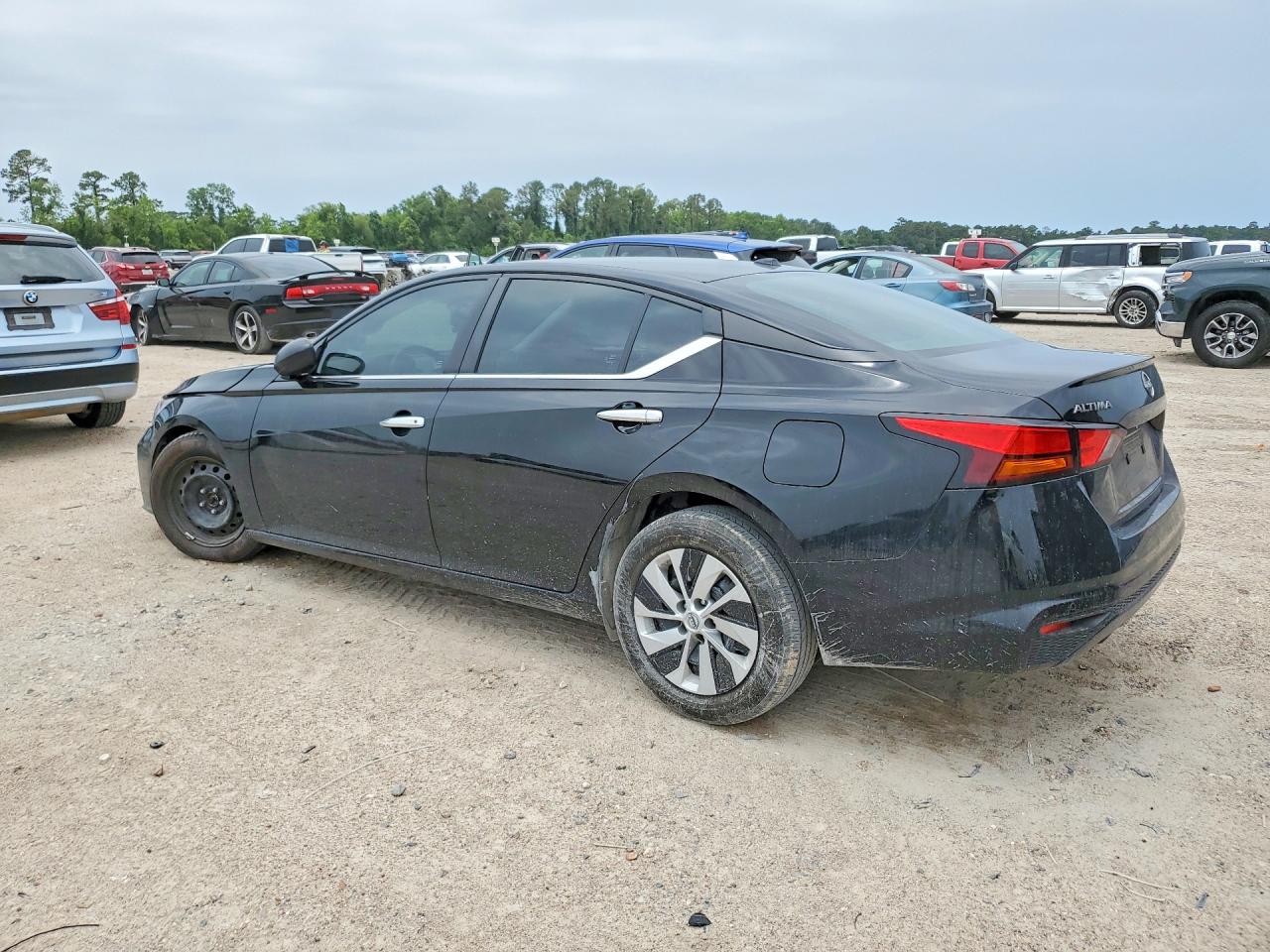 NISSAN ALTIMA 2025 — 3