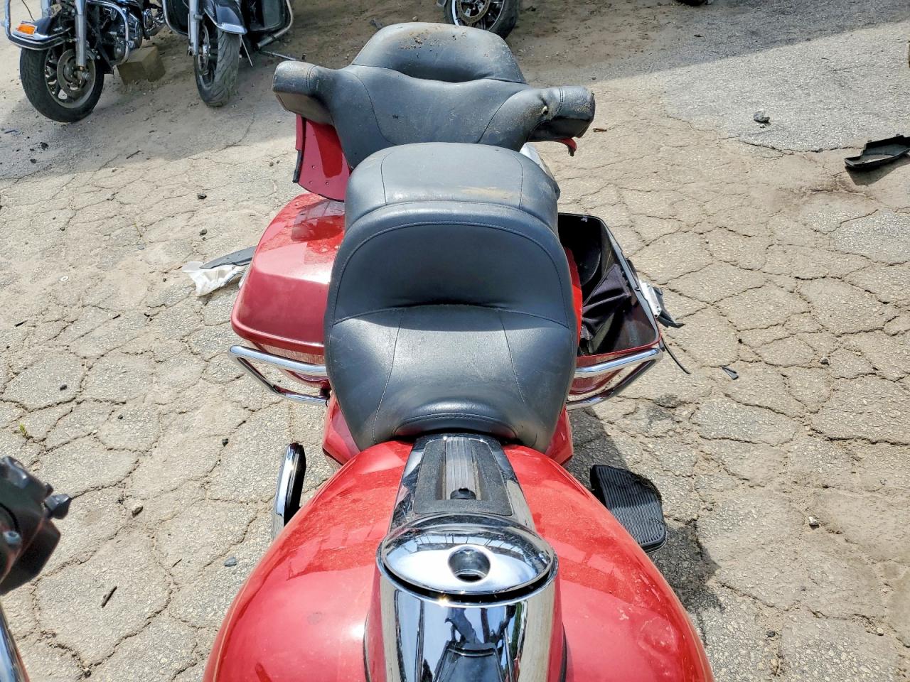 HARLEY-DAVIDSON FLHTK 2014 — 6