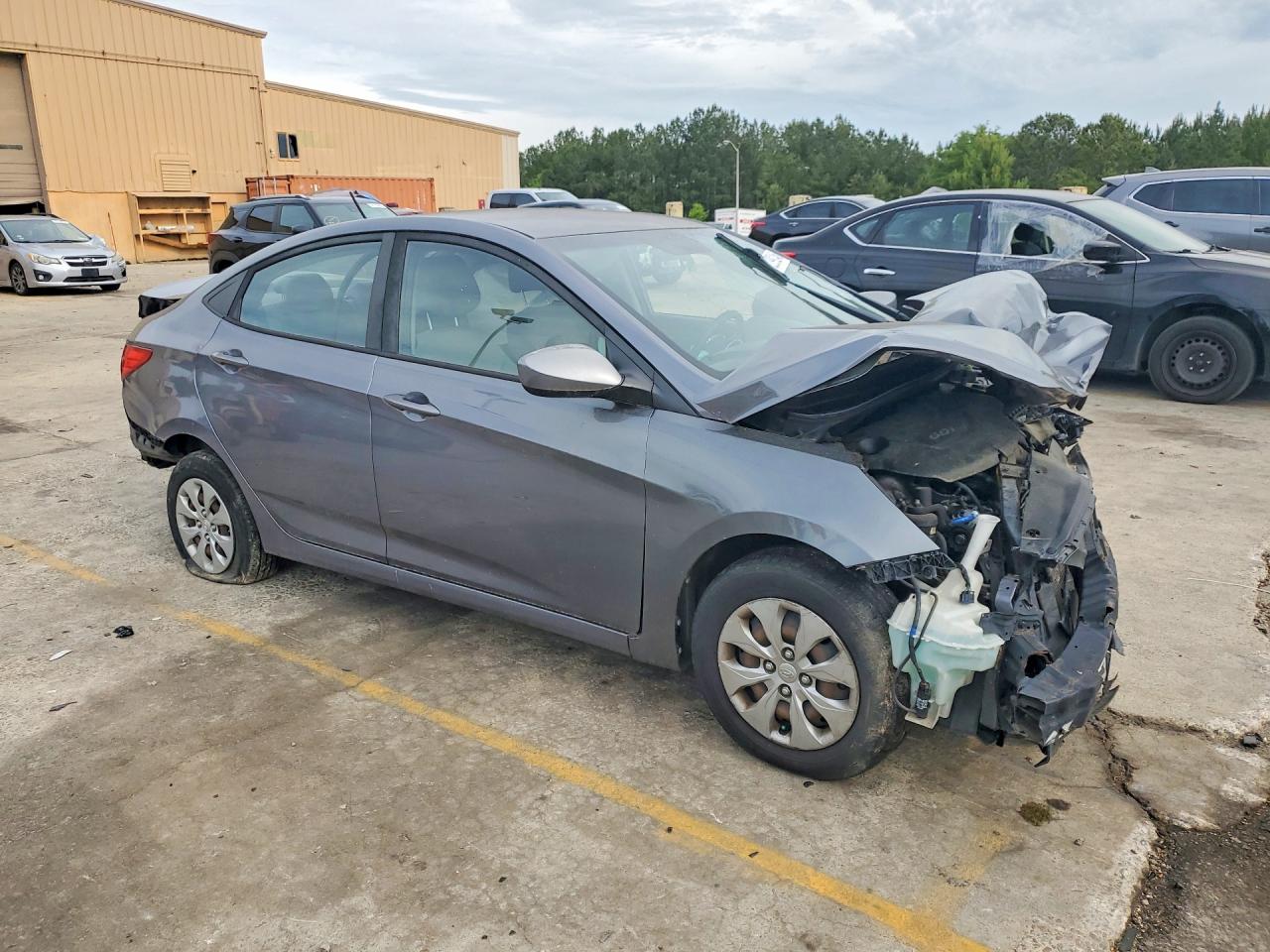 HYUNDAI ACCENT 2017 — 5