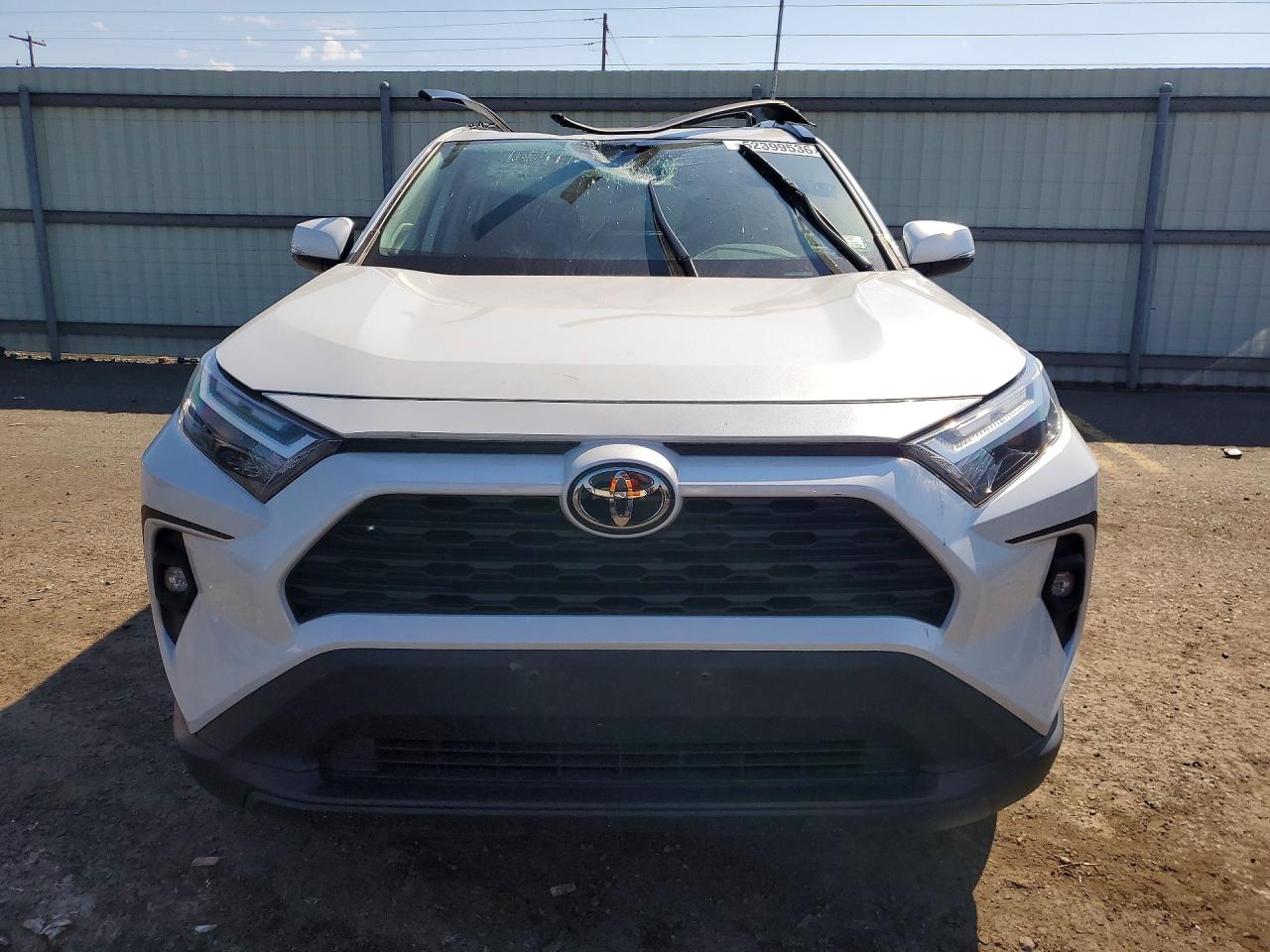 TOYOTA RAV4 2023 — 6