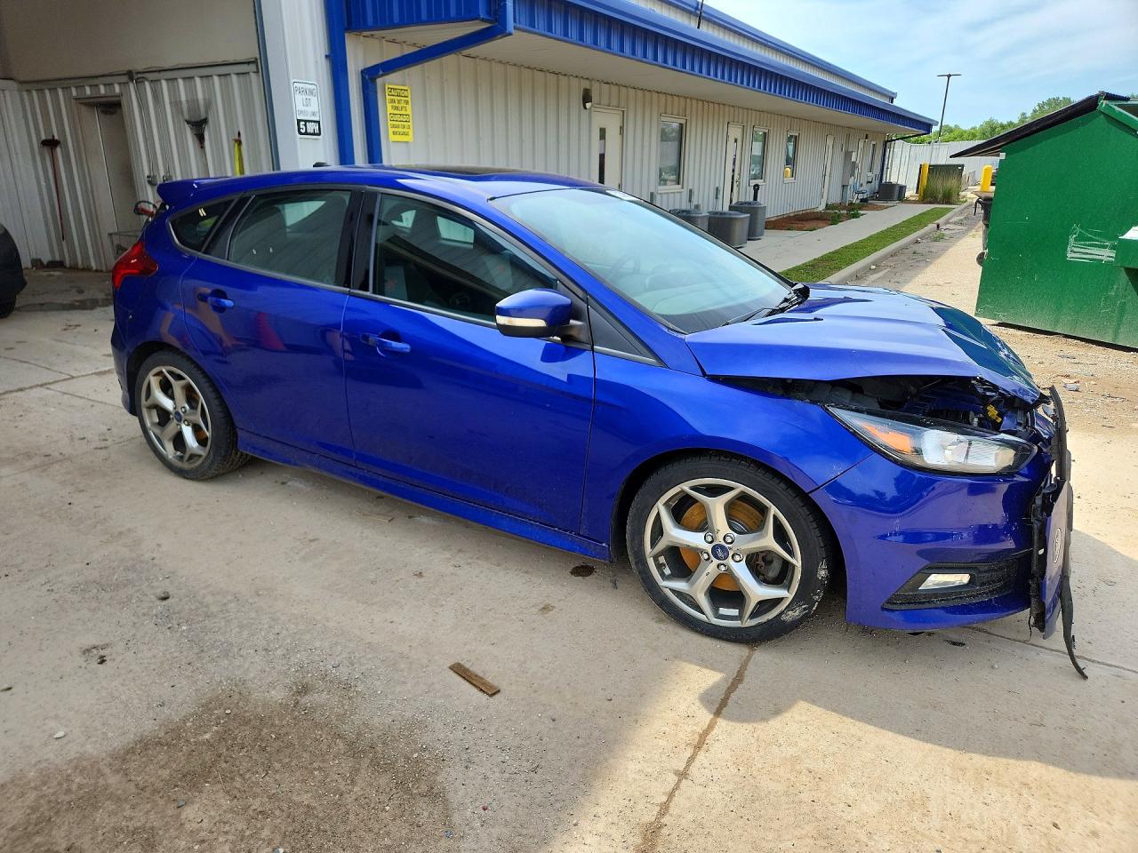 FORD FOCUS 2015 — 5