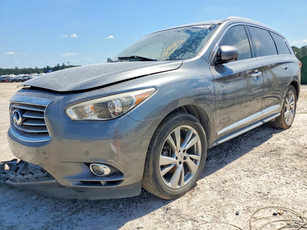 INFINITI QX60 2015 — 2