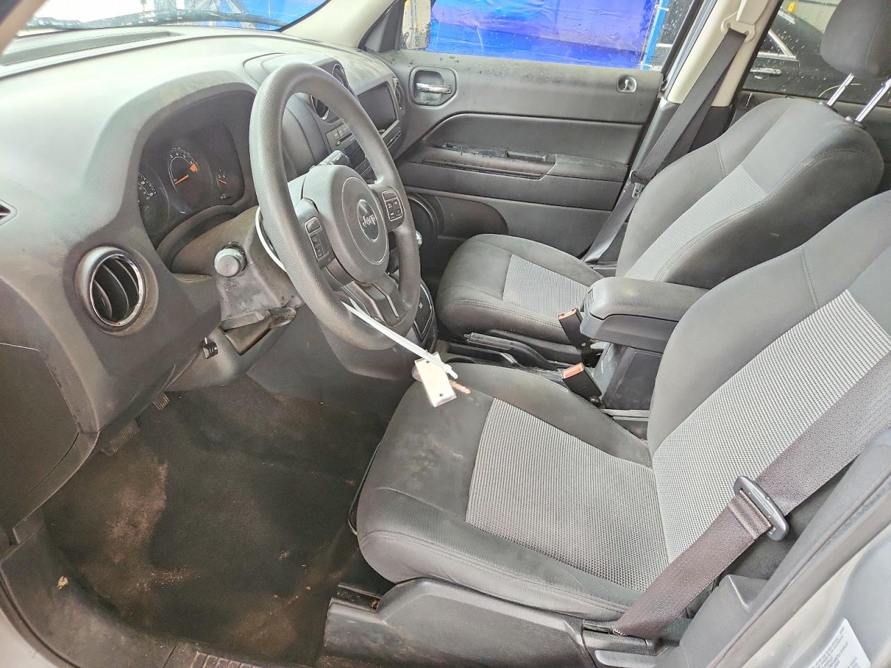 JEEP PATRIOT 2015 — 8