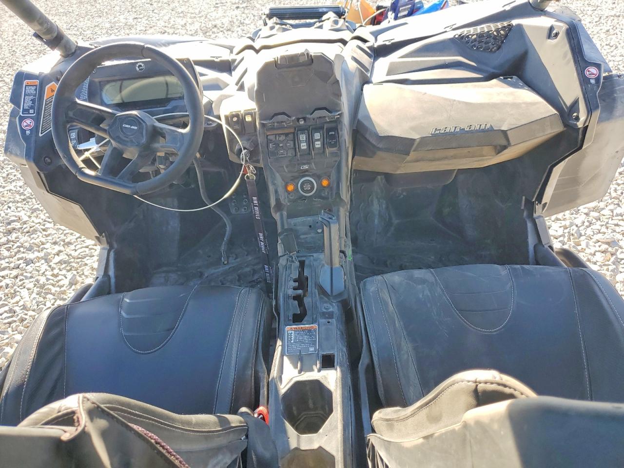 CAN-AM MAVERICK X3 2022 — 10