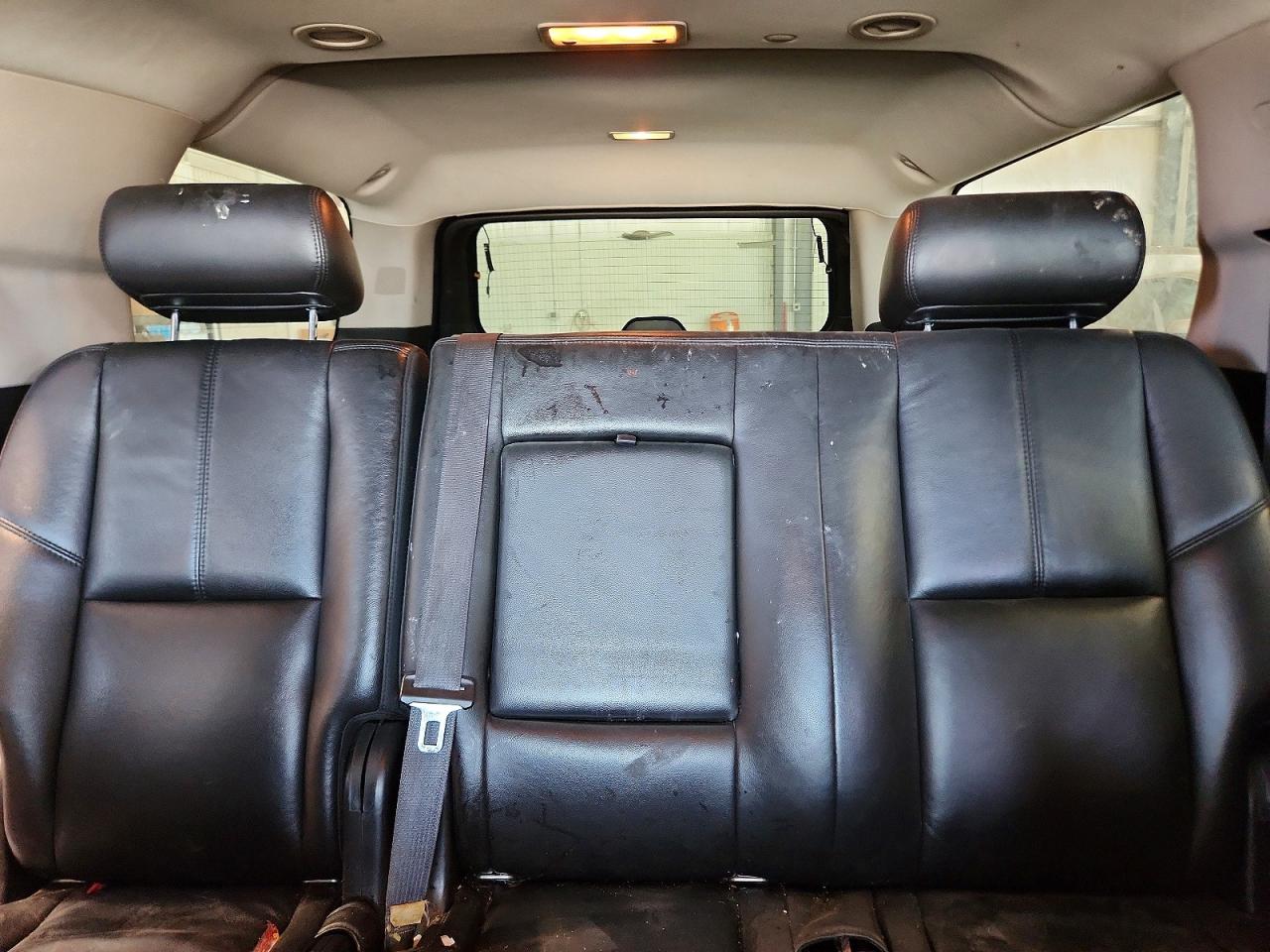 GMC YUKON XL 2010 — 11