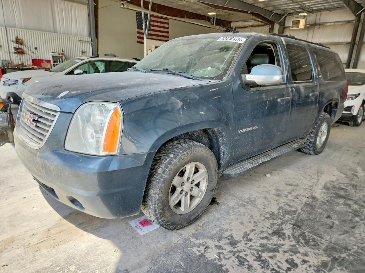 GMC YUKON XL 2010 — 2