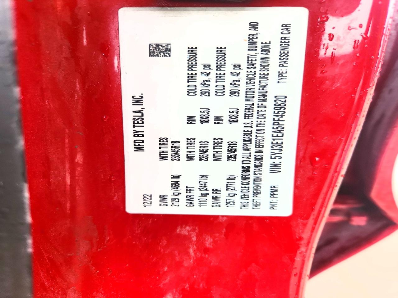 TESLA MODEL 3 2023 — 13