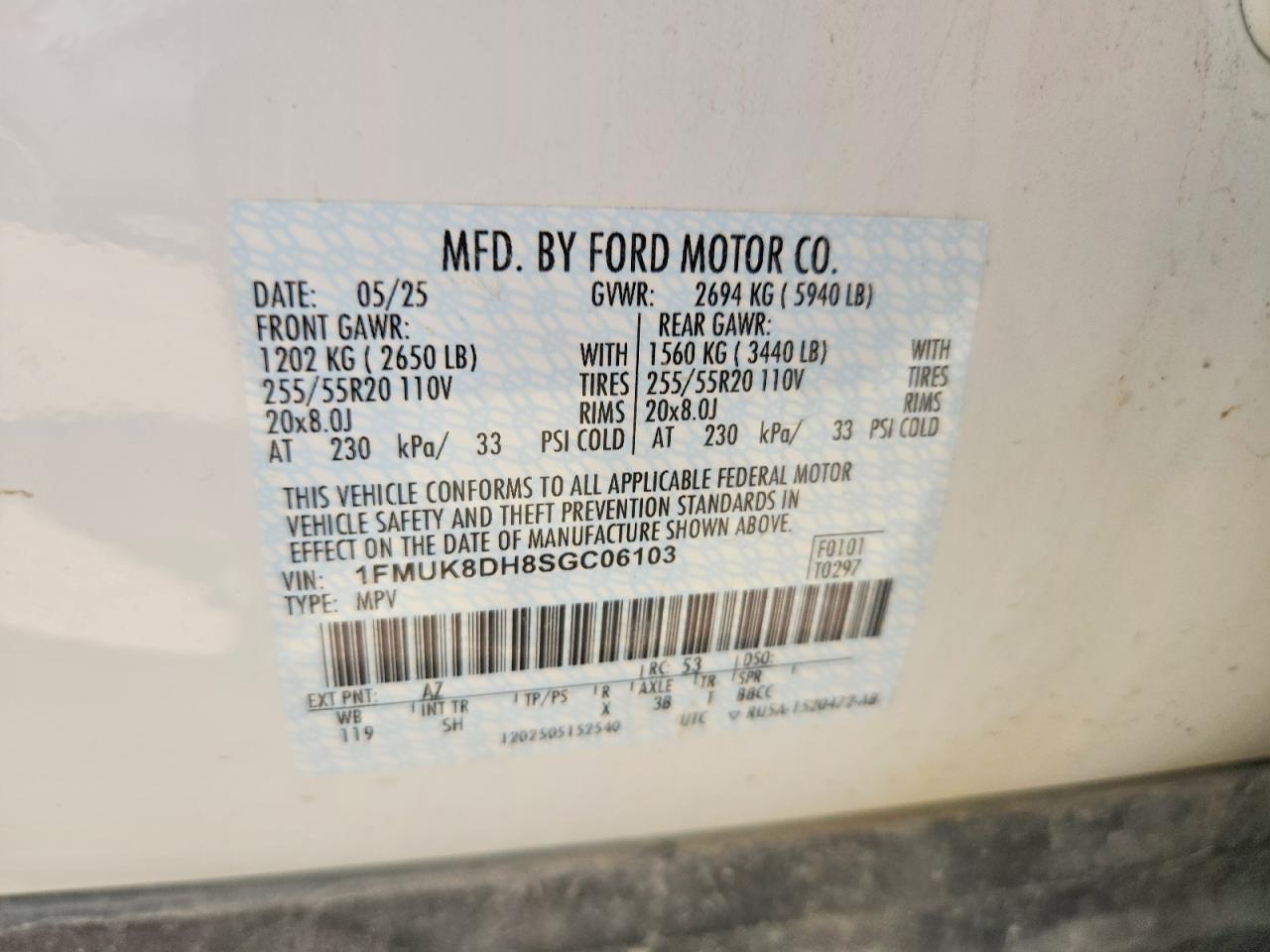 FORD EXPLORER 2025 — 14