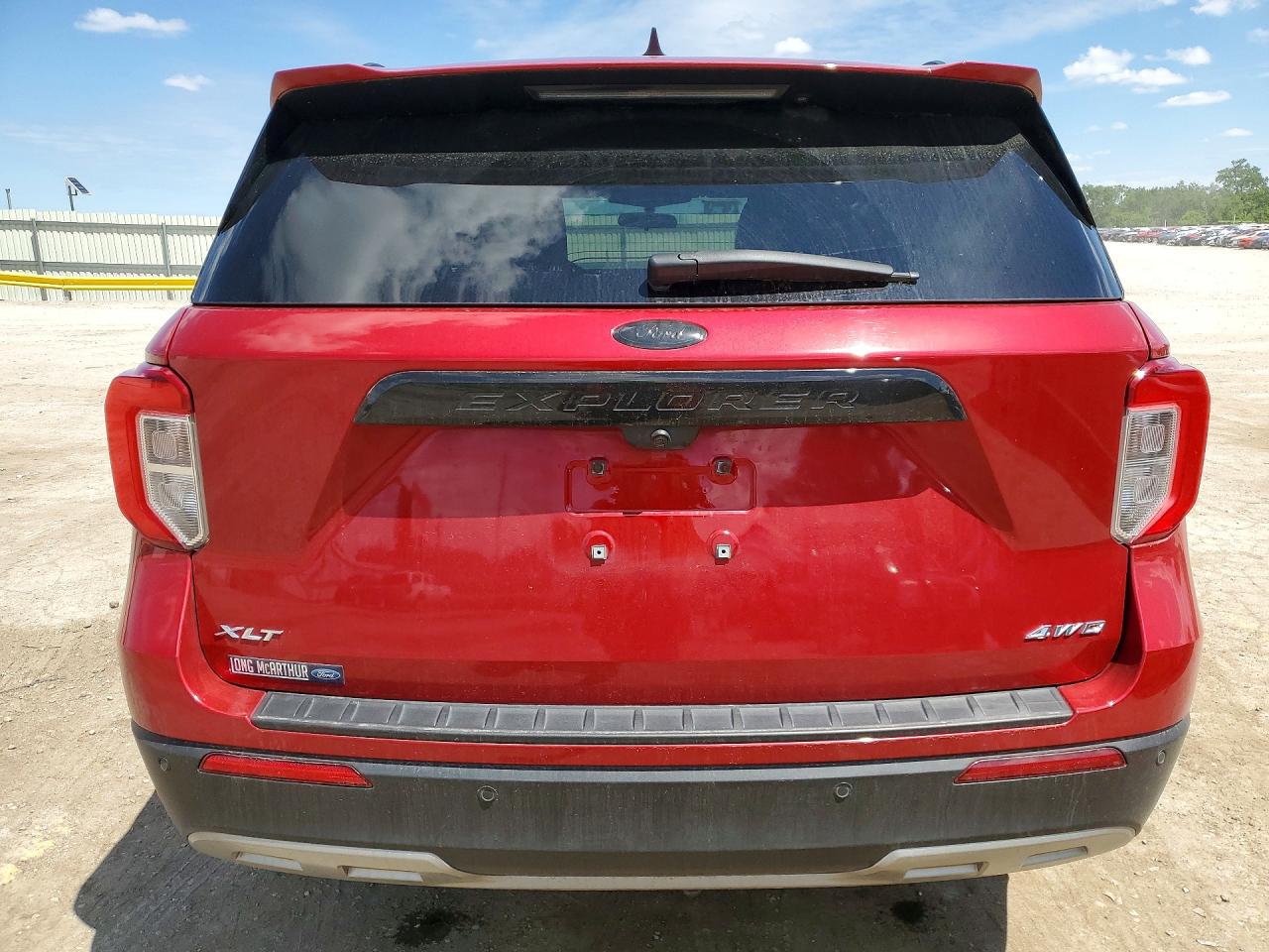 FORD EXPLORER 2023 — 7