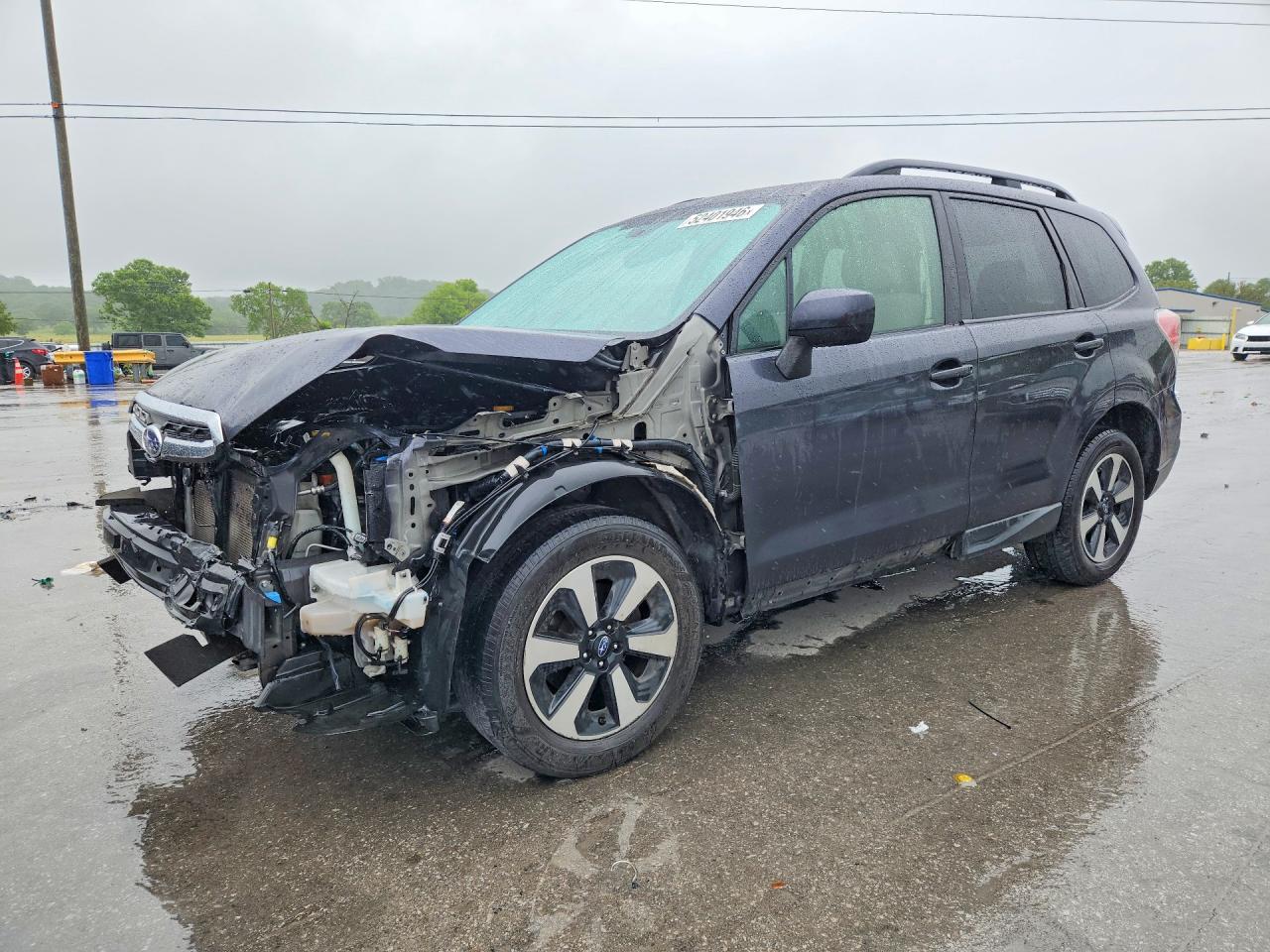 SUBARU FORESTER 2018 — 2