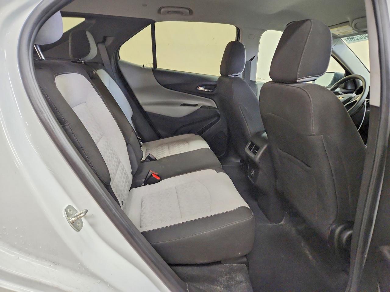 CHEVROLET EQUINOX 2022 — 12