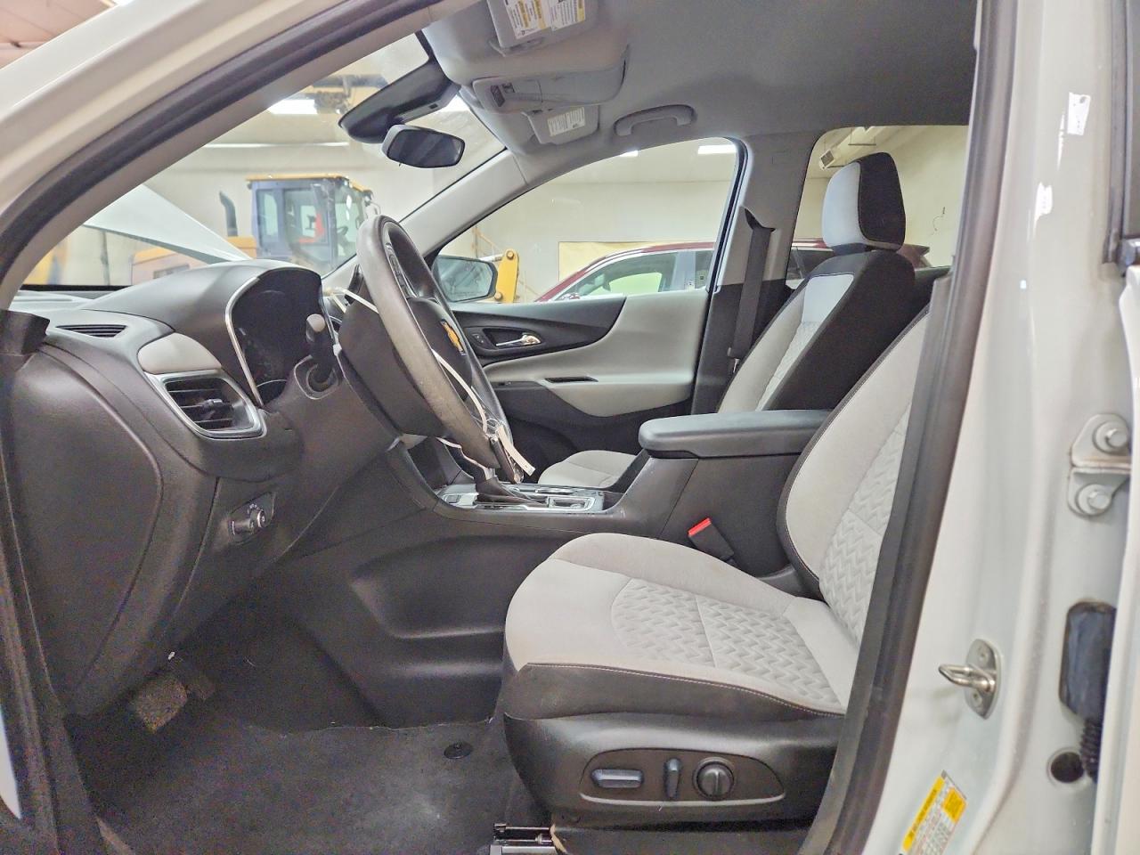 CHEVROLET EQUINOX 2022 — 8
