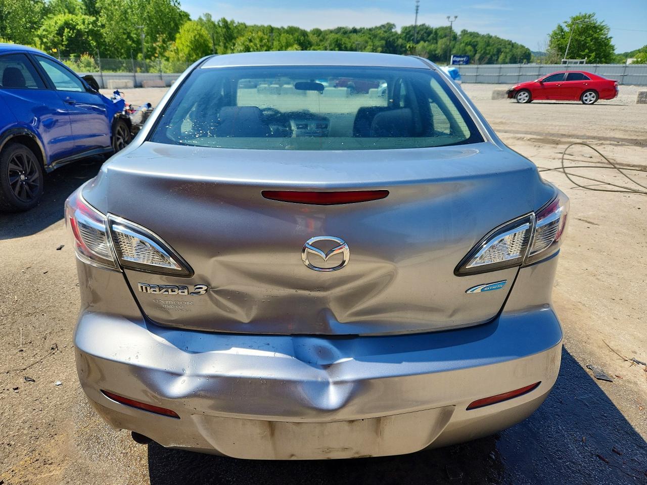 MAZDA 3 2012 — 7