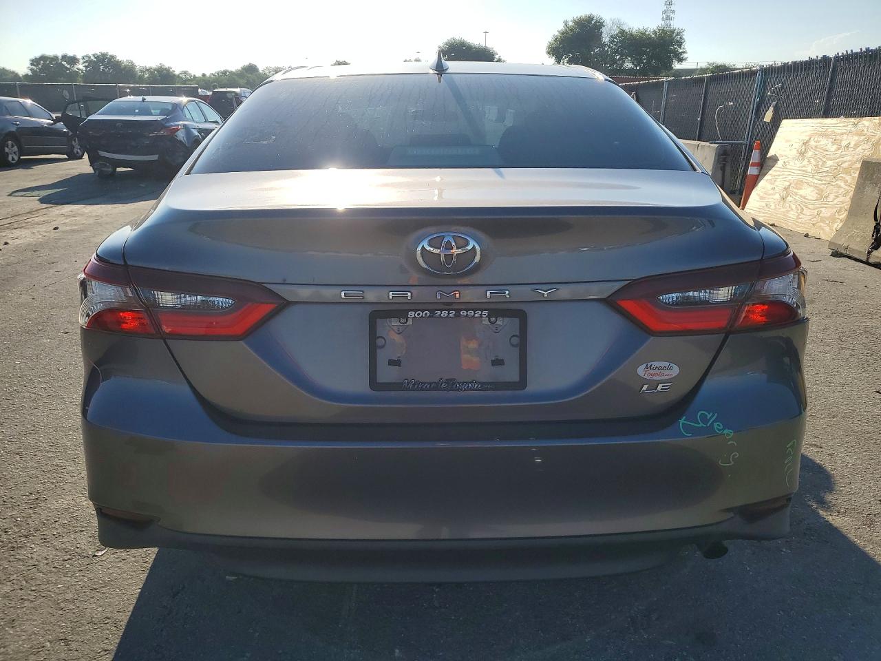 TOYOTA CAMRY 2022 — 7