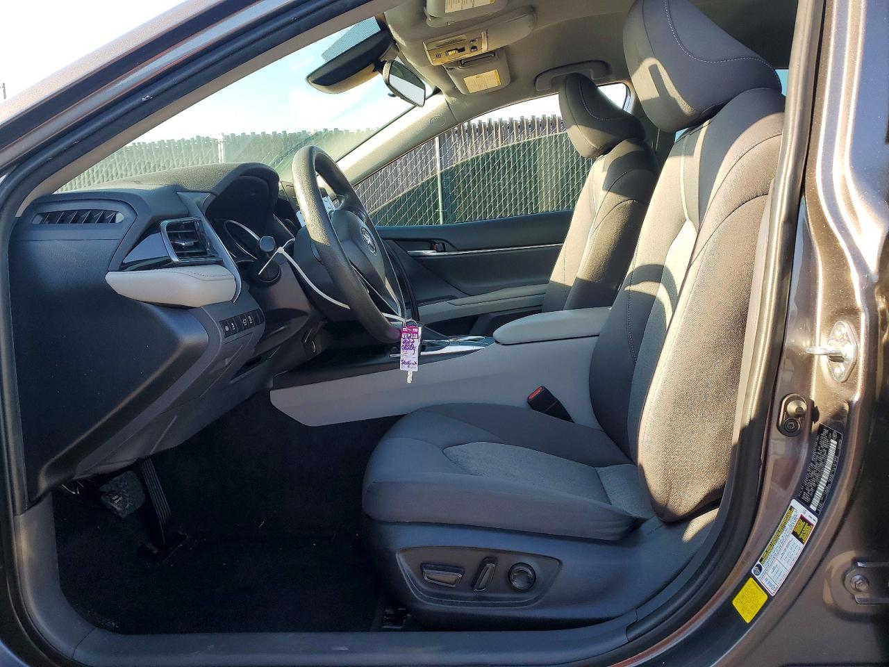 TOYOTA CAMRY 2022 — 8