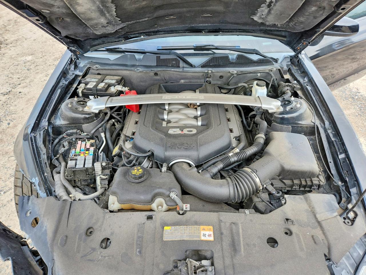FORD MUSTANG 2014 — 12