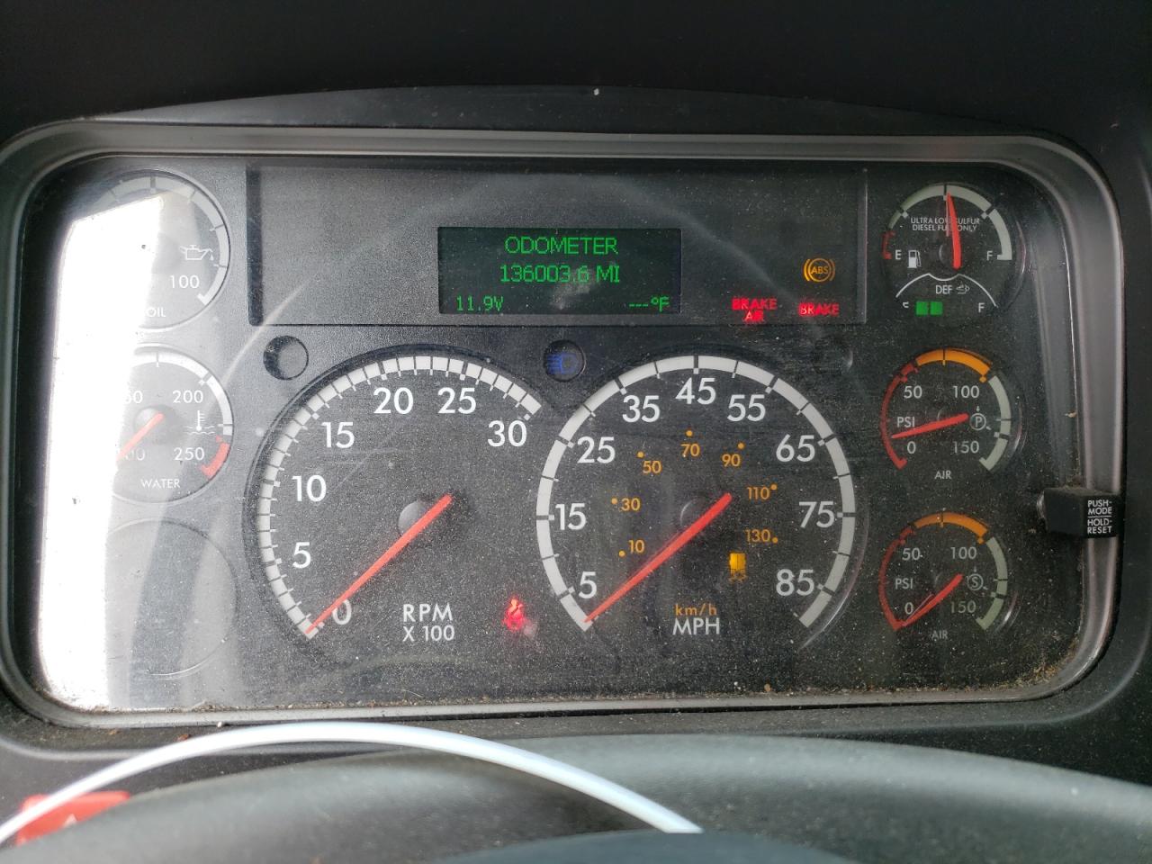 FREIGHTLINER M2 2022 — 10