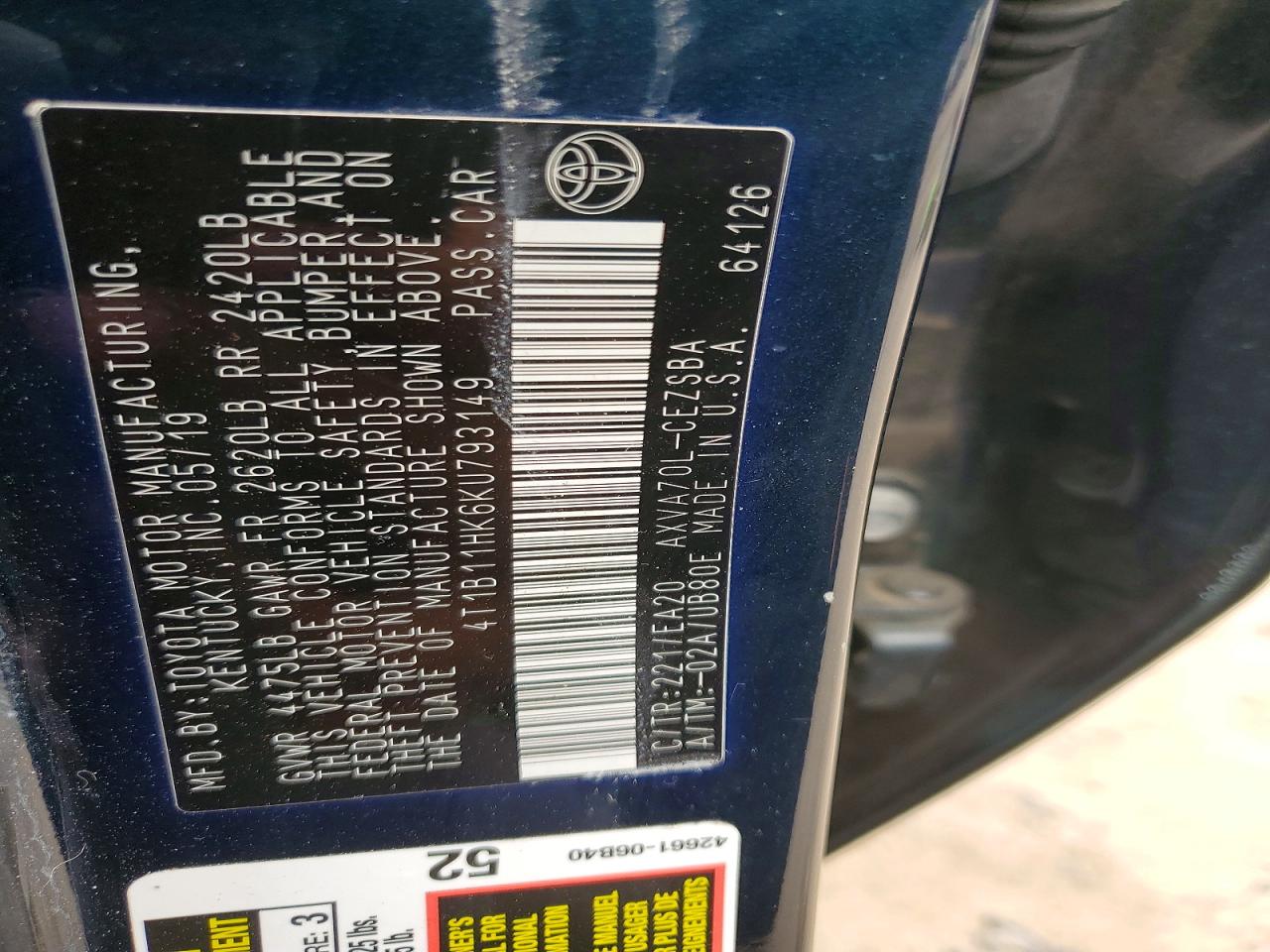 TOYOTA CAMRY 2019 — 14