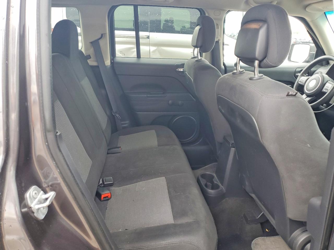 JEEP PATRIOT 2015 — 11
