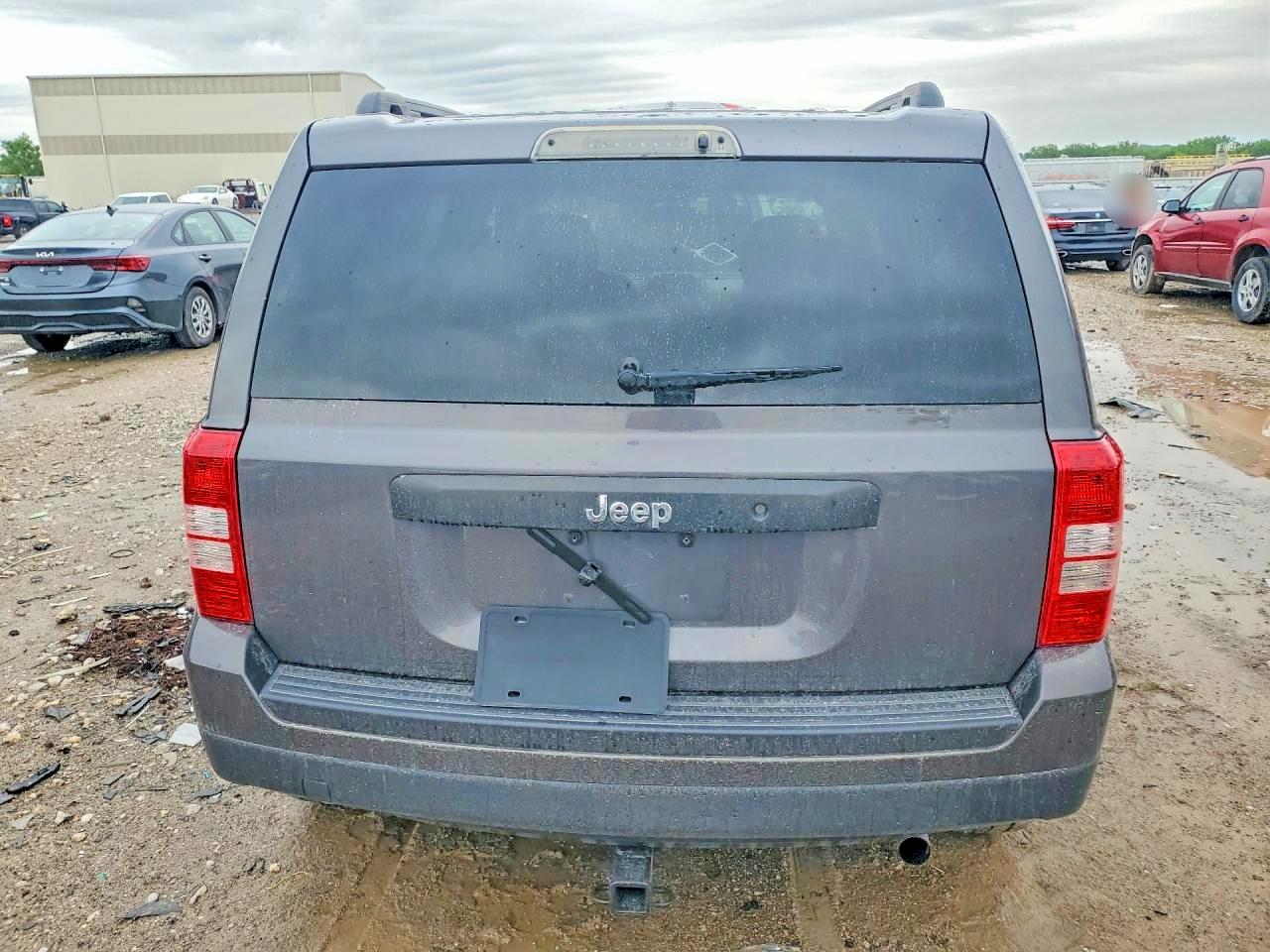 JEEP PATRIOT 2015 — 7