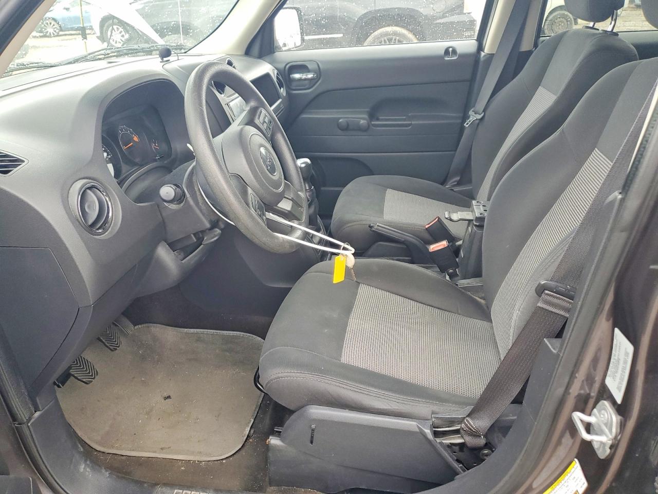 JEEP PATRIOT 2015 — 8