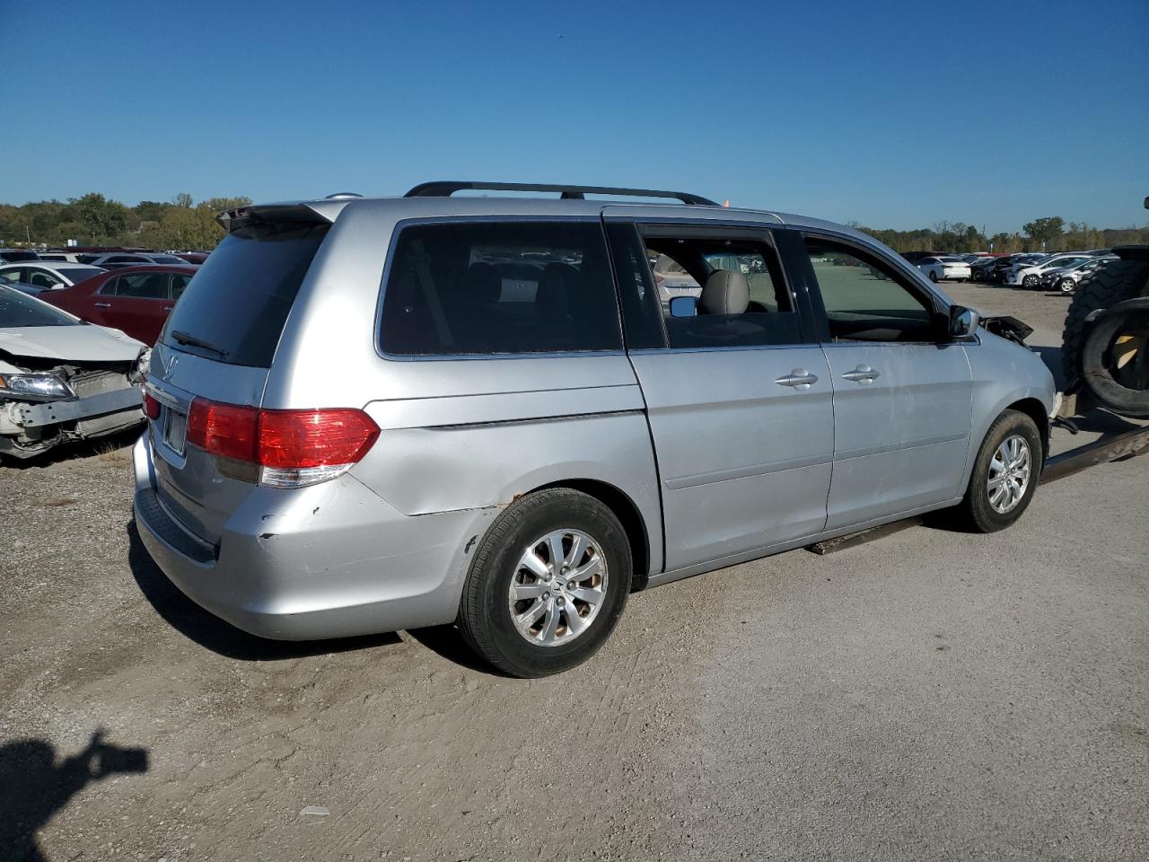 HONDA ODYSSEY 2010 — 4
