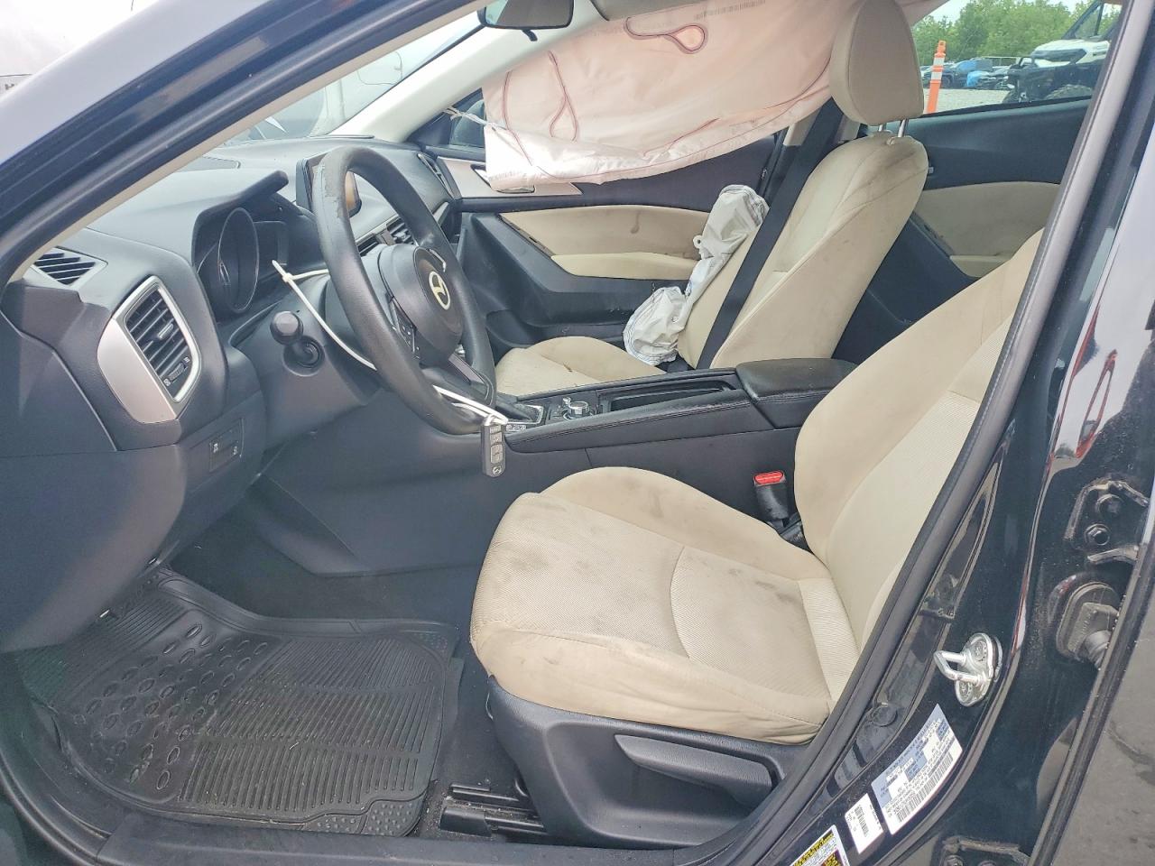 MAZDA 3 2018 — 8