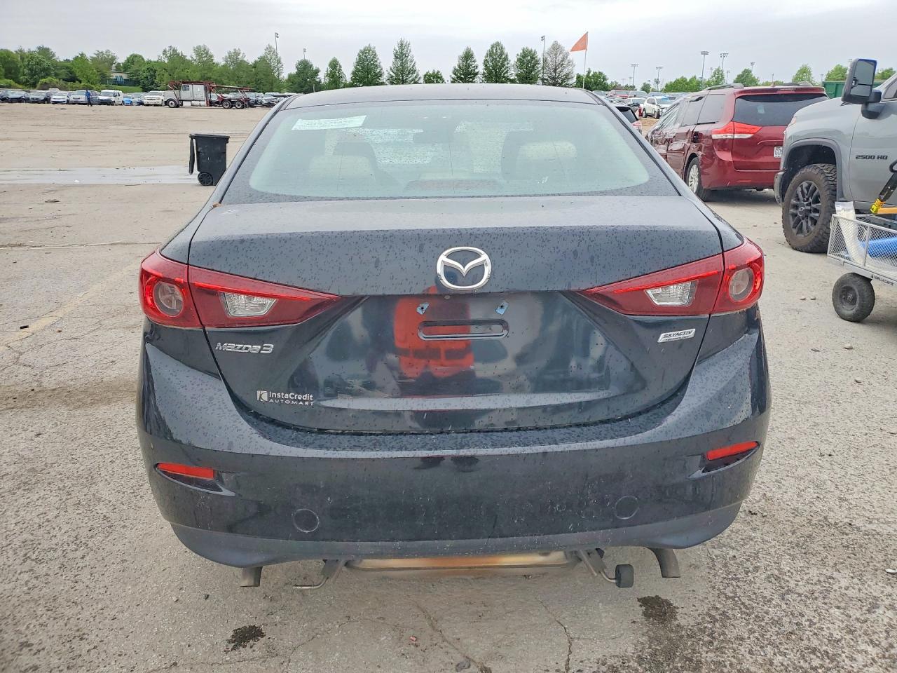 MAZDA 3 2018 — 7