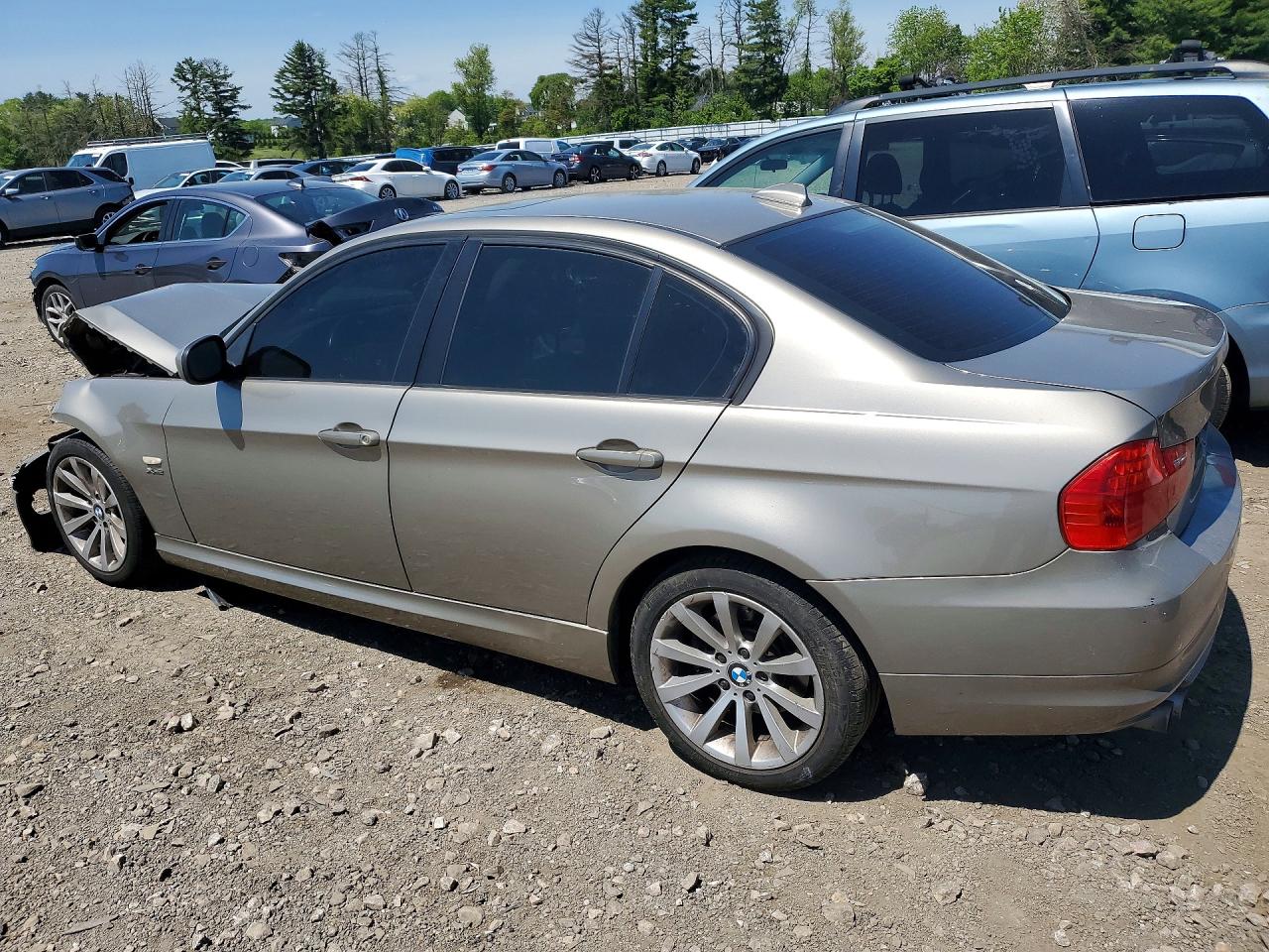 BMW 328 2011 — 2