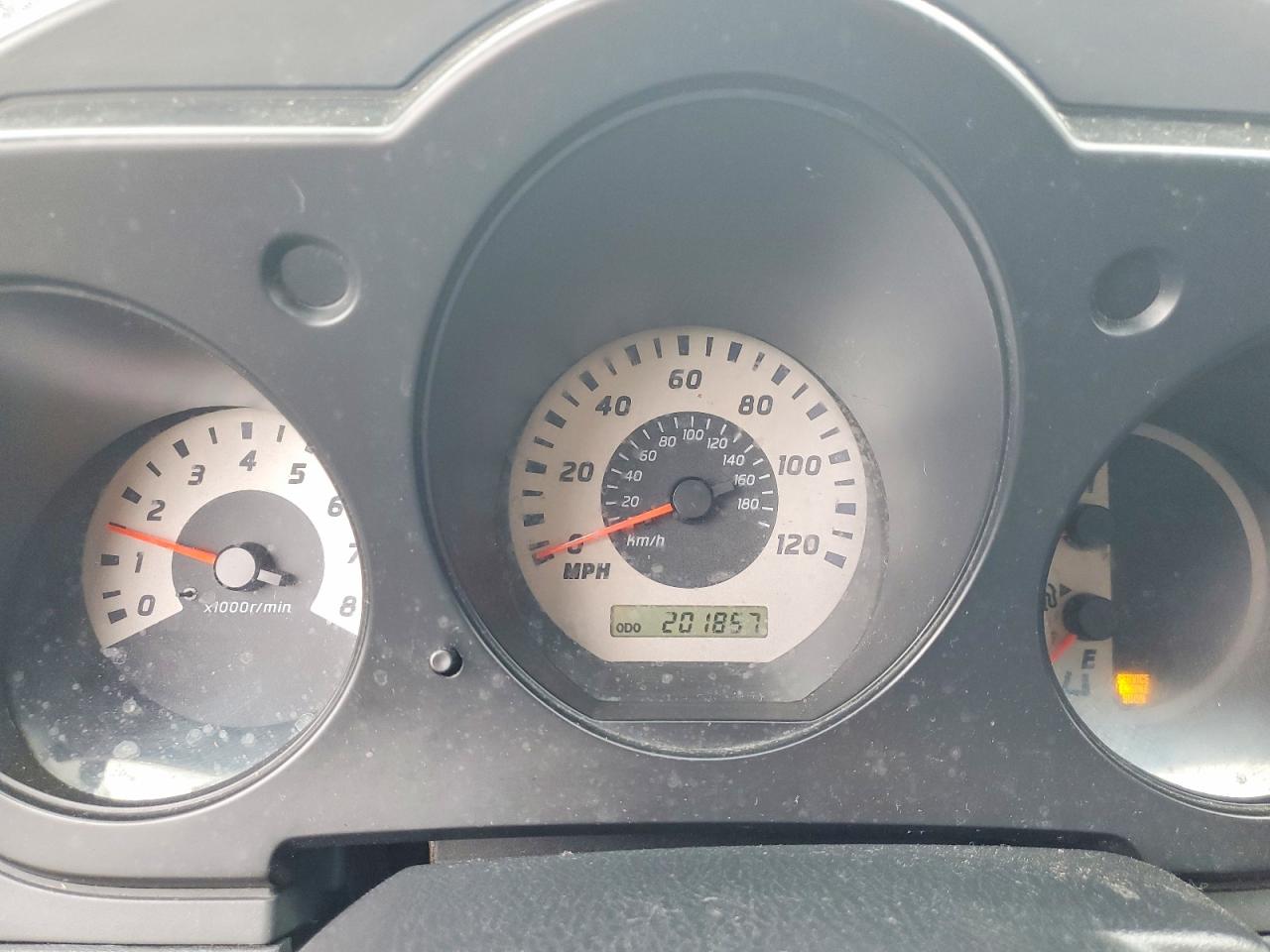 NISSAN XTERRA 2004 — 9